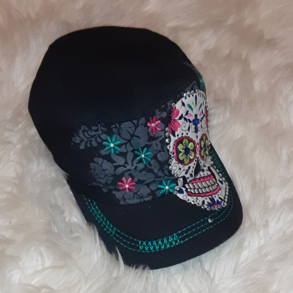 Hat - Picture 2 of 4